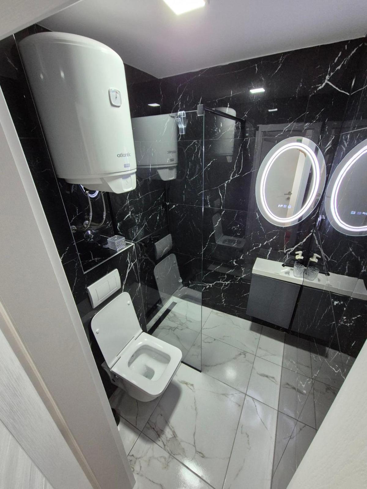 Sajra Apartment Сараево Екстериор снимка